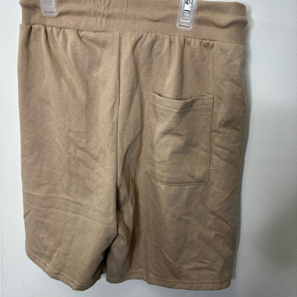 Aeropostale, Terry cloth short size small - Picture 7 of 7